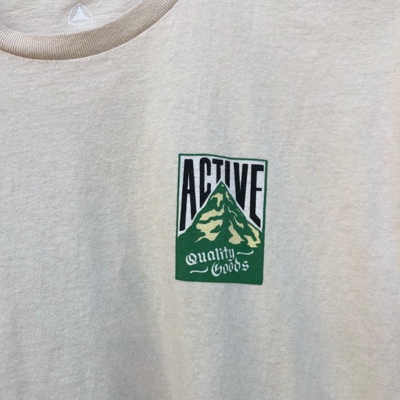 Active Men’s T-shirt - Picture 2 of 3